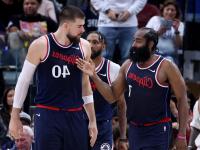 开云体育APP下载-洛杉矶快船力挫对手，势不可挡