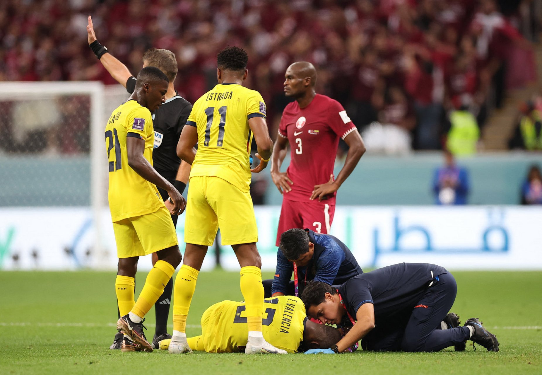 厄瓜多尔女足球员因进球荣耀全场