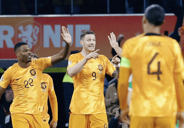 荷兰队决赛前夕，备战战役持续进行