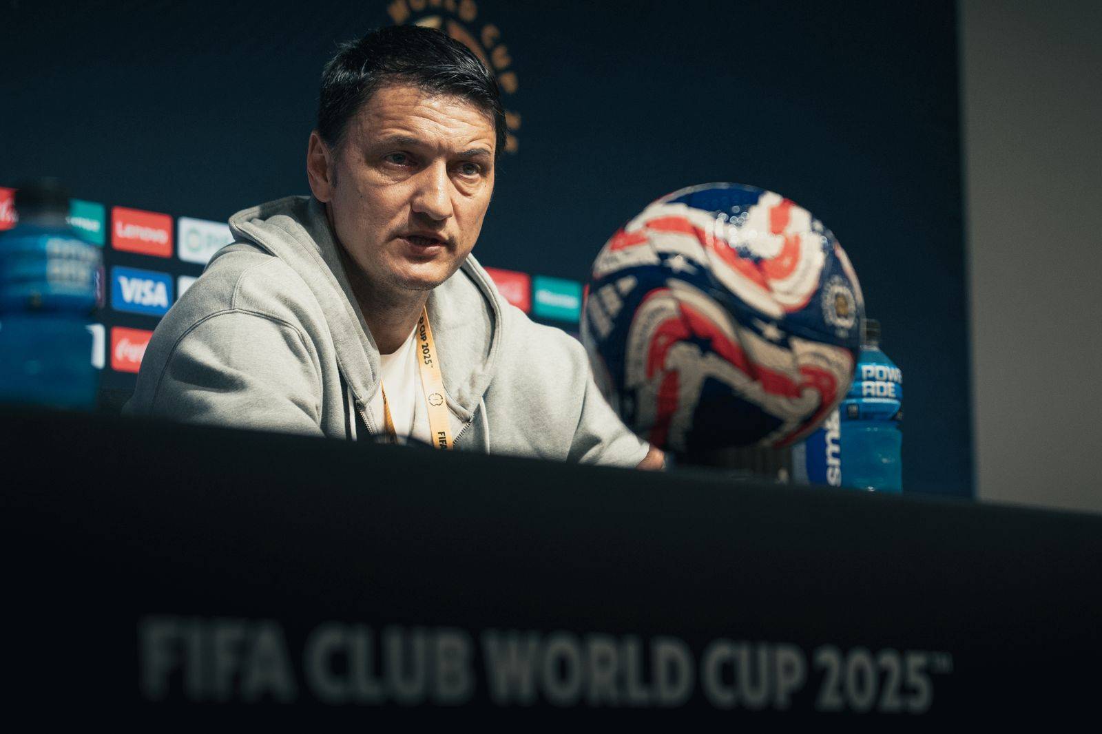 尤文图斯主帅调整阵容,寻求突破点 尤文图斯主帅调整阵容,寻求突破点