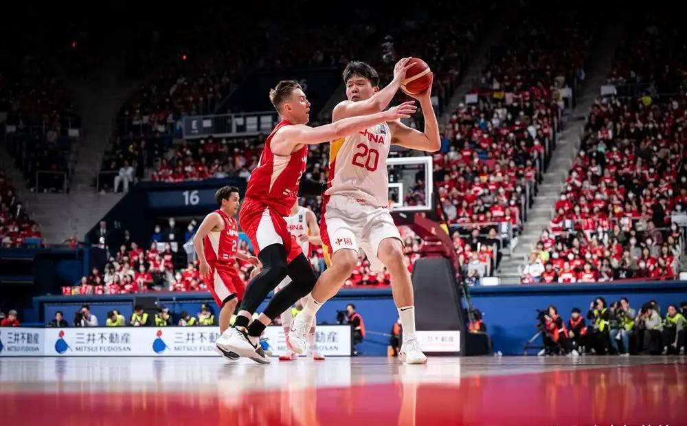 江苏男篮全队发威,力克对手夺取胜利 江苏男篮全队发威,力克对手夺取胜利