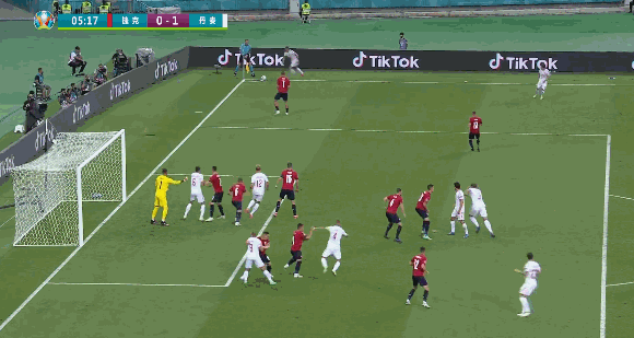 捷克队成功晋级,实力不容忽视 捷克队成功晋级,实力不容忽视