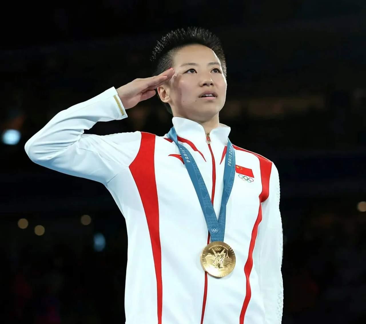 力争一击！中国队员们奋力拼搏，向金牌冲刺！的简单介绍