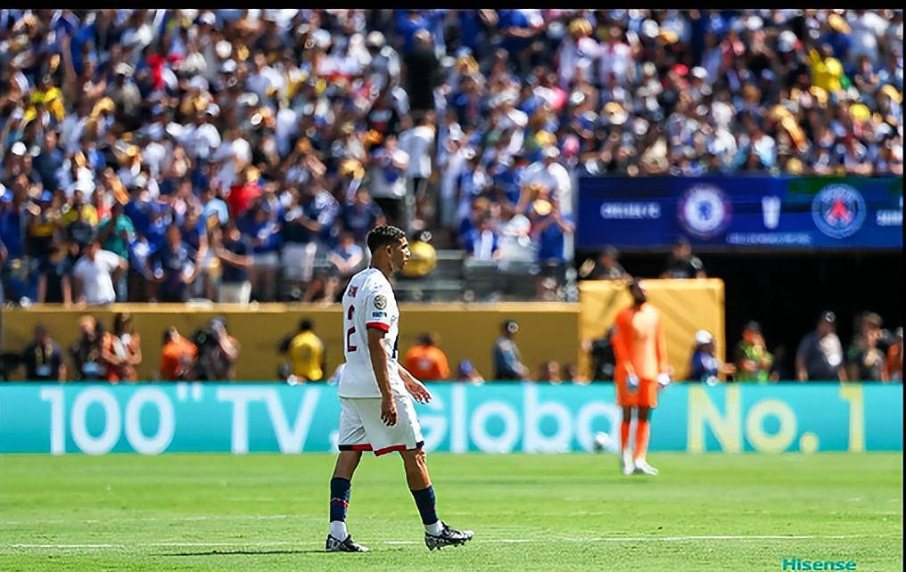 切尔西客场大胜，继续保持领先