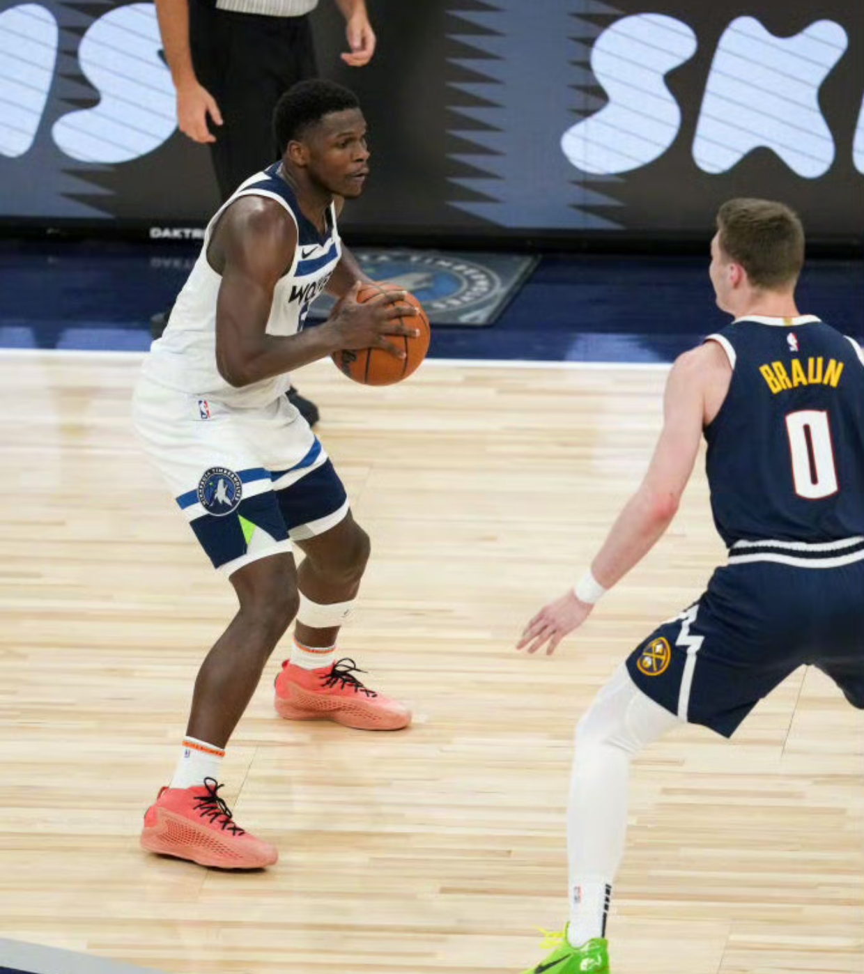 爵士客场不敌掘金，遭遇两连败