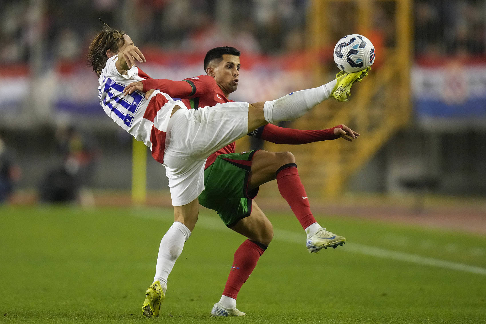 克罗地亚反超英格兰晋级欧国联