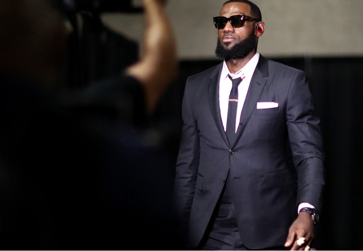 詹皇表态支持黑人生命,还是顶级球员?的简单介绍 詹皇表态支持黑人生命,还是顶级球员?的简单介绍