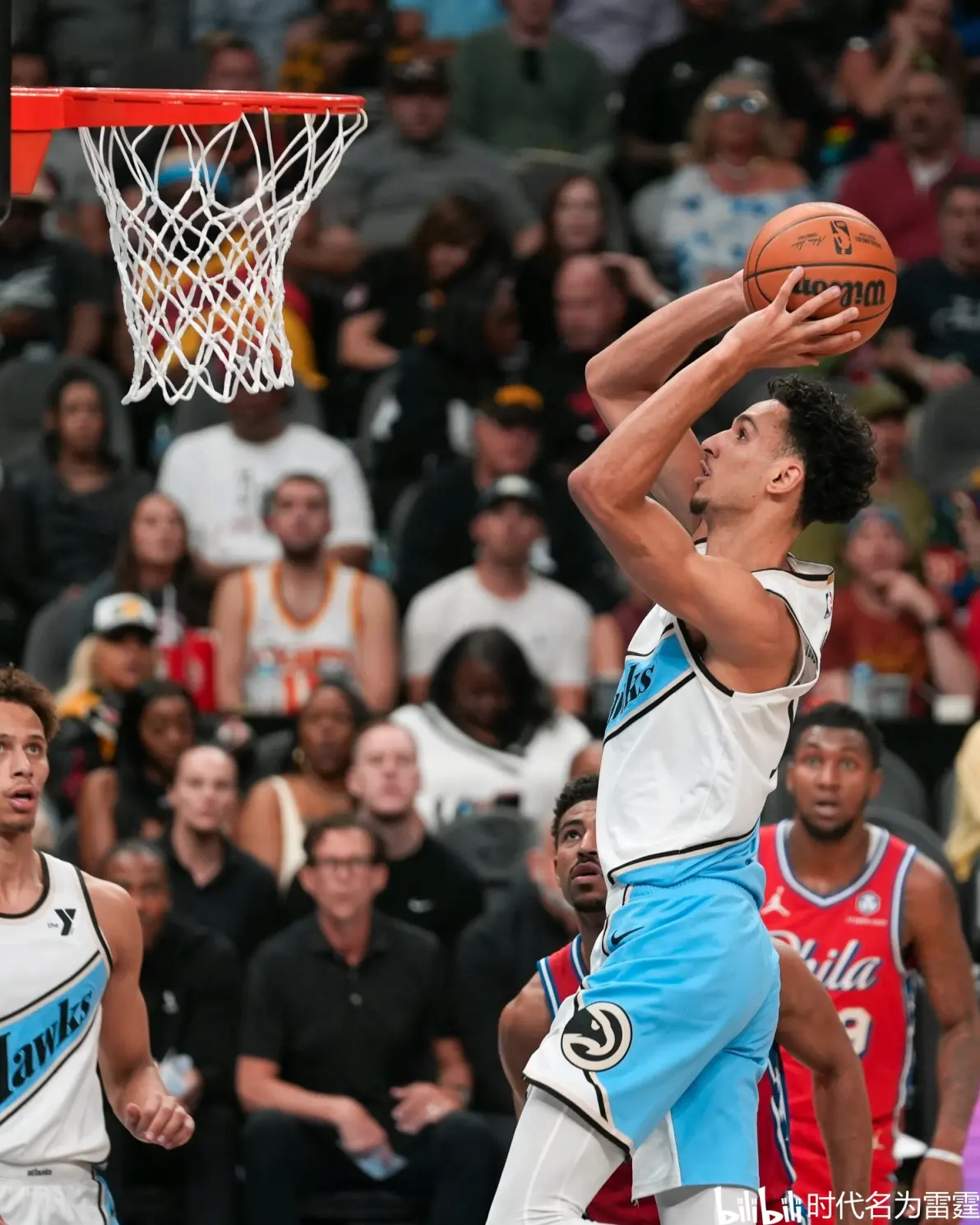 火箭战胜掘金，东部第一宝座