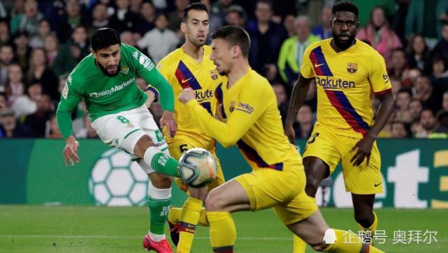 荷兰横扫多特蒙德,皮克惊艳四座的简单介绍 荷兰横扫多特蒙德,皮克惊艳四座的简单介绍